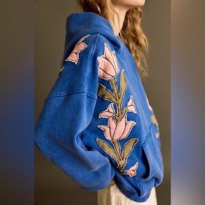 We The Free It's A Vibe Flowers Hoodie Cobalt Blue Combo